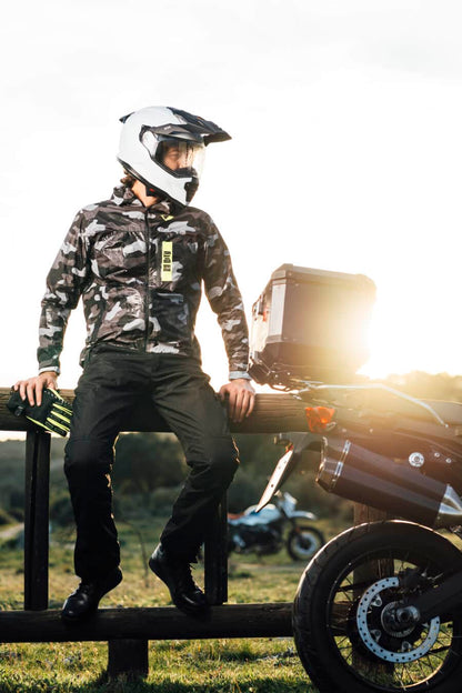 Chaqueta Military Rain BY CITY